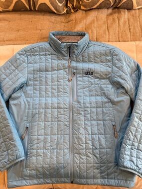 Stio Light Blue Azura Quilted Puffer Jacket Large EUC
